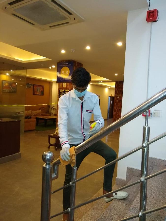 Airport Hotel Tashree New Delhi Eksteriør bilde