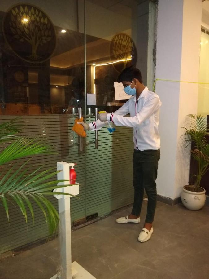 Airport Hotel Tashree New Delhi Eksteriør bilde