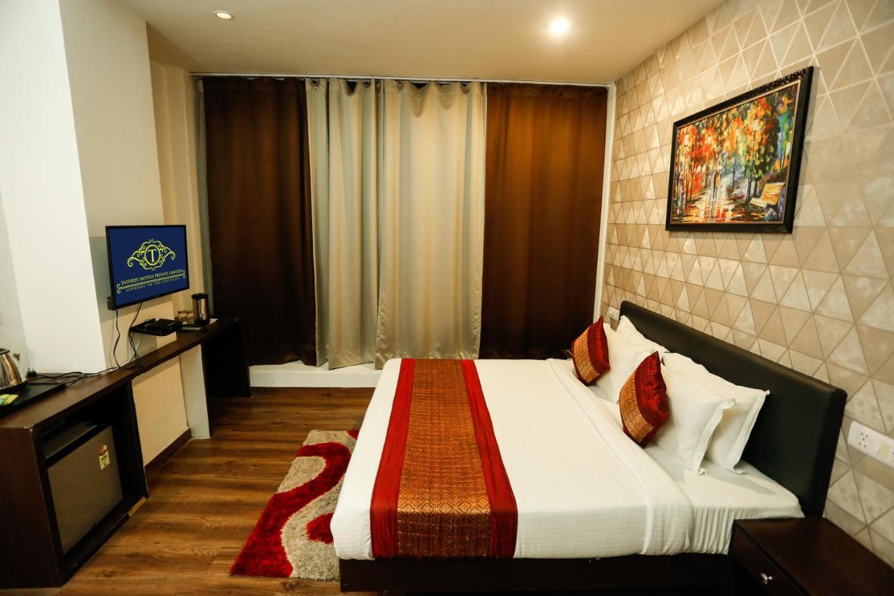 Airport Hotel Tashree New Delhi Eksteriør bilde